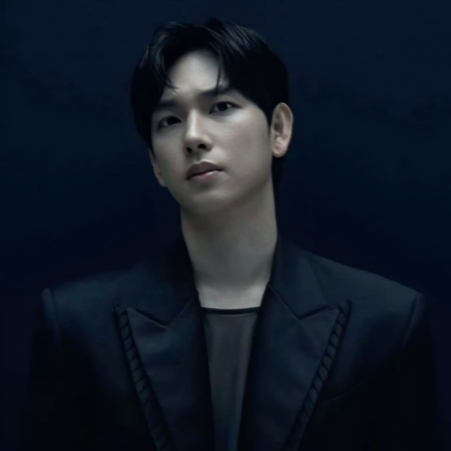 Behind-the-scenes cut of Yim Siwan