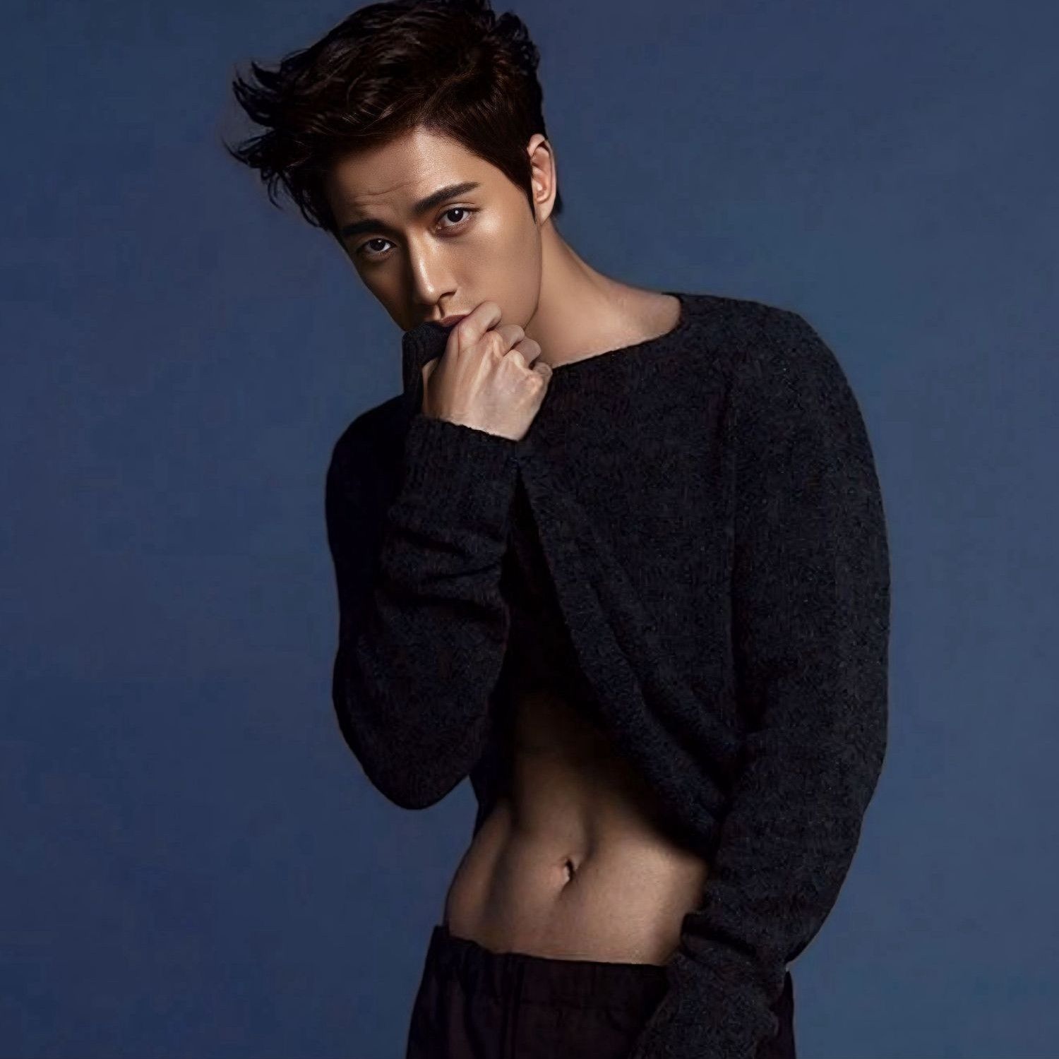 パク・ヘジンのビハインドカット