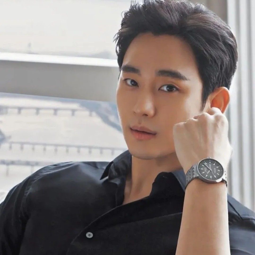 Behind-the-scenes cut of Kim Soohyun