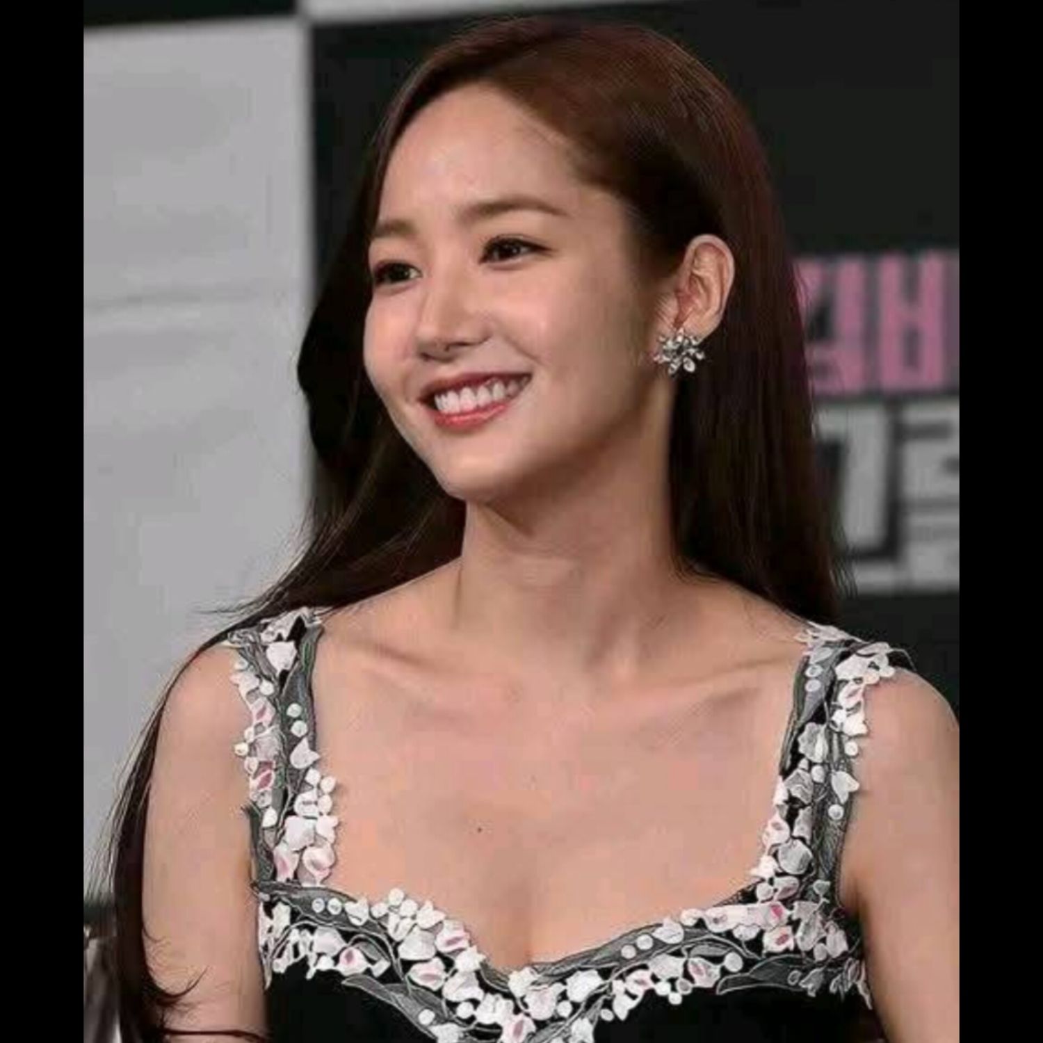 박민영의 비하인드 컷