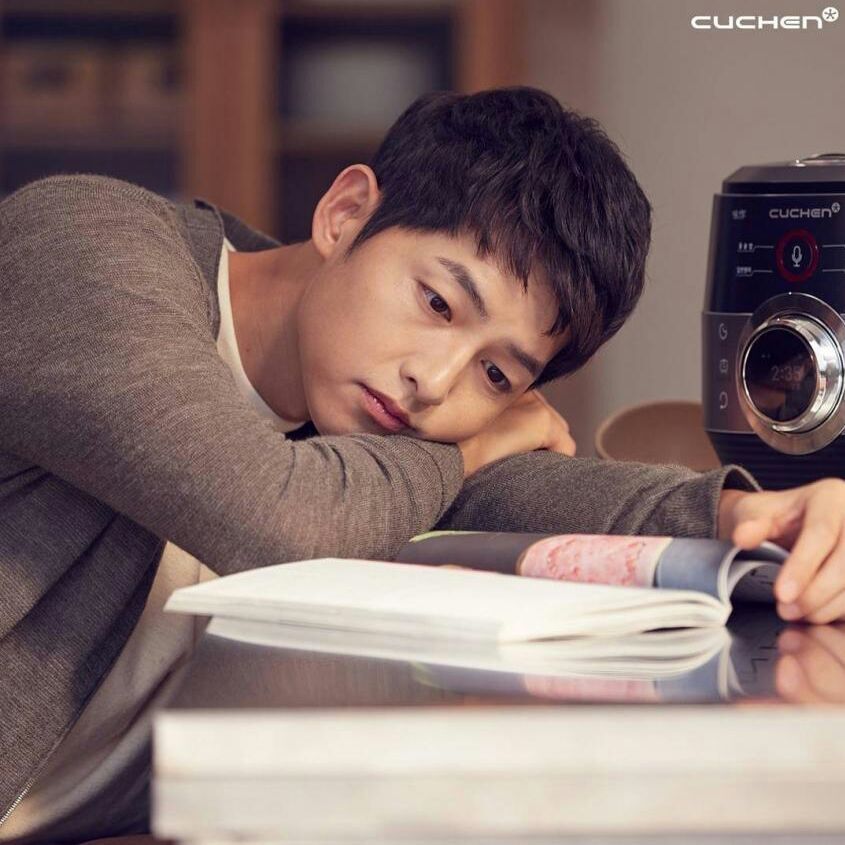 Behind-the-scenes cut of Song Joongki