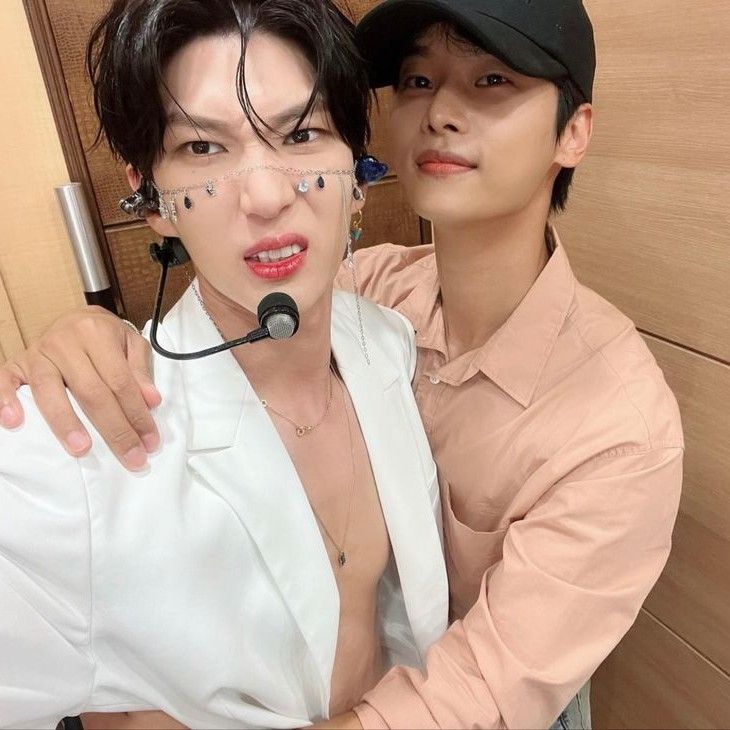 Recent activity shot of Cha Hakyeon (N)