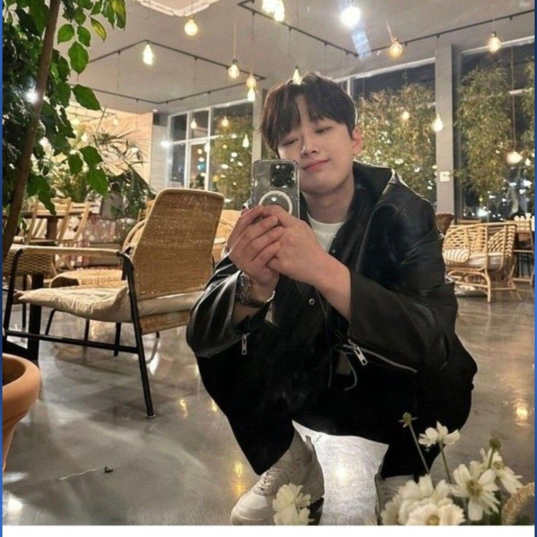 Foto kegiatan terbaru dari Lee Chanwon