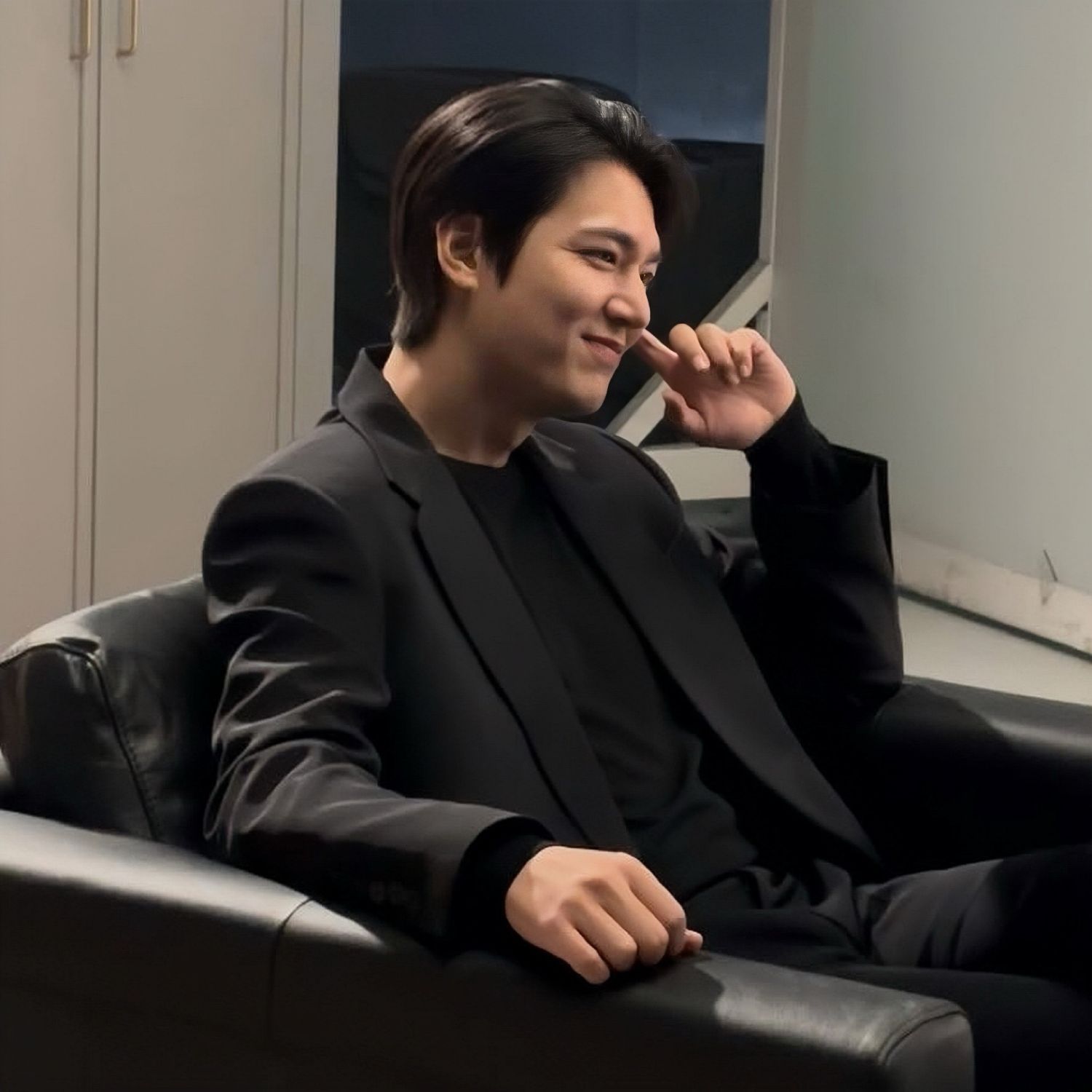 粉絲拍下的李敏鎬瞬間