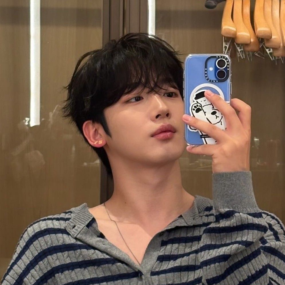 Behind-the-scenes cut of Kim Yohan