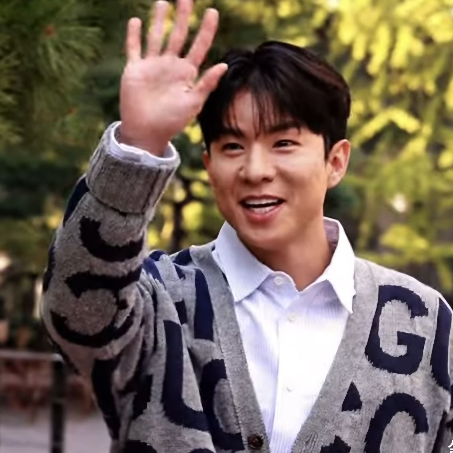 Behind-the-scenes cut of Na Taejoo