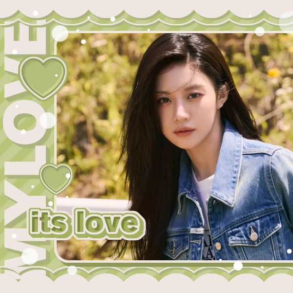 A moment captured by a fan of Go Younjung