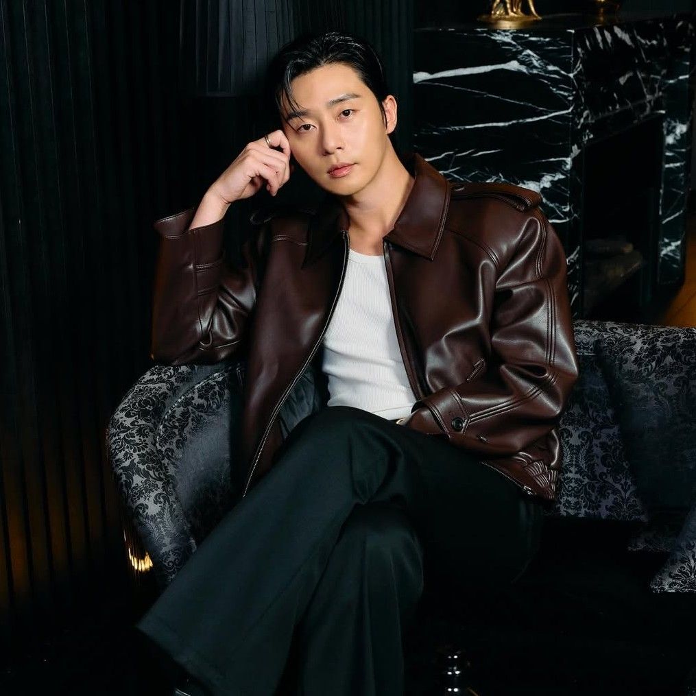 朴敘俊的最新照片