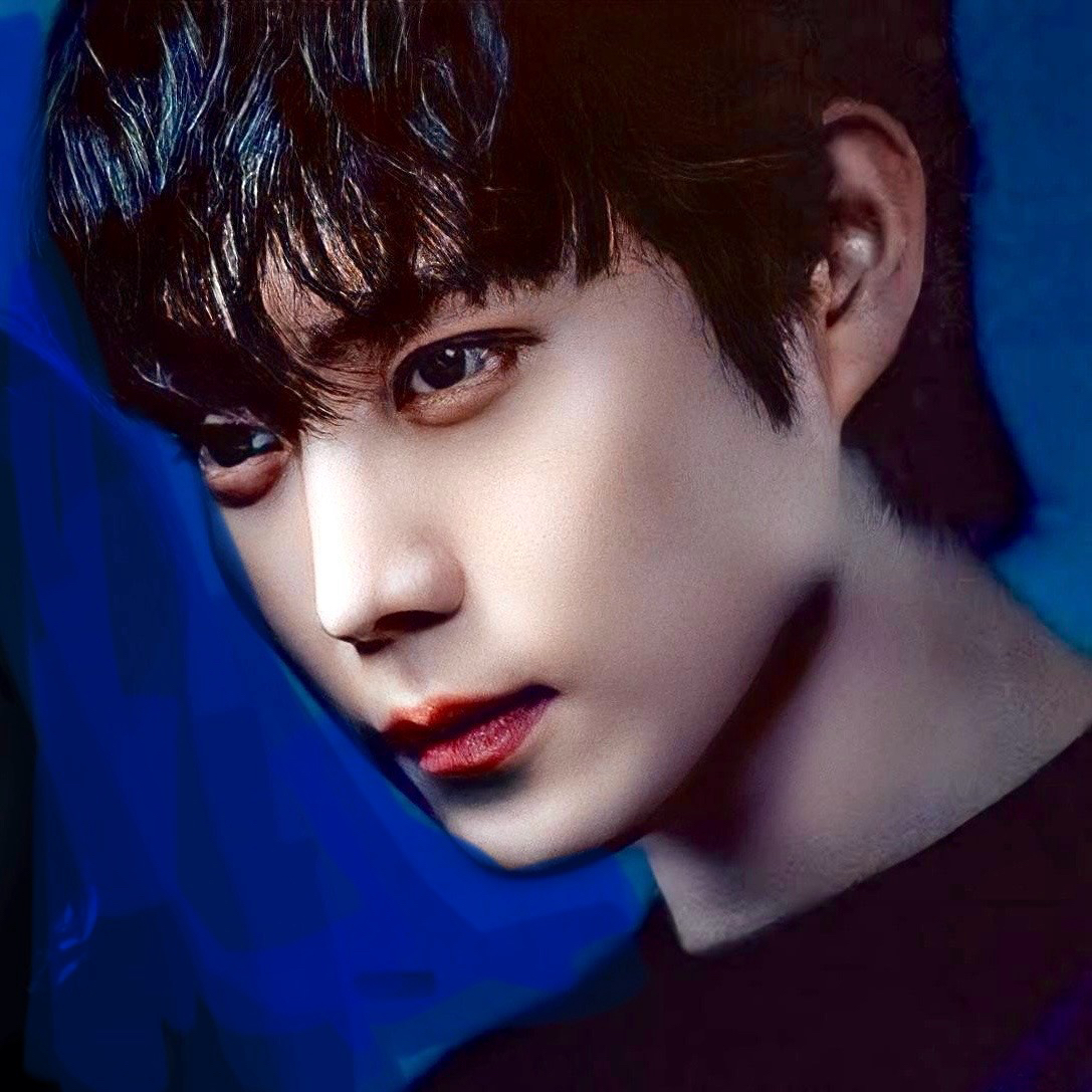 A moment captured by a fan of Kim Youngdae