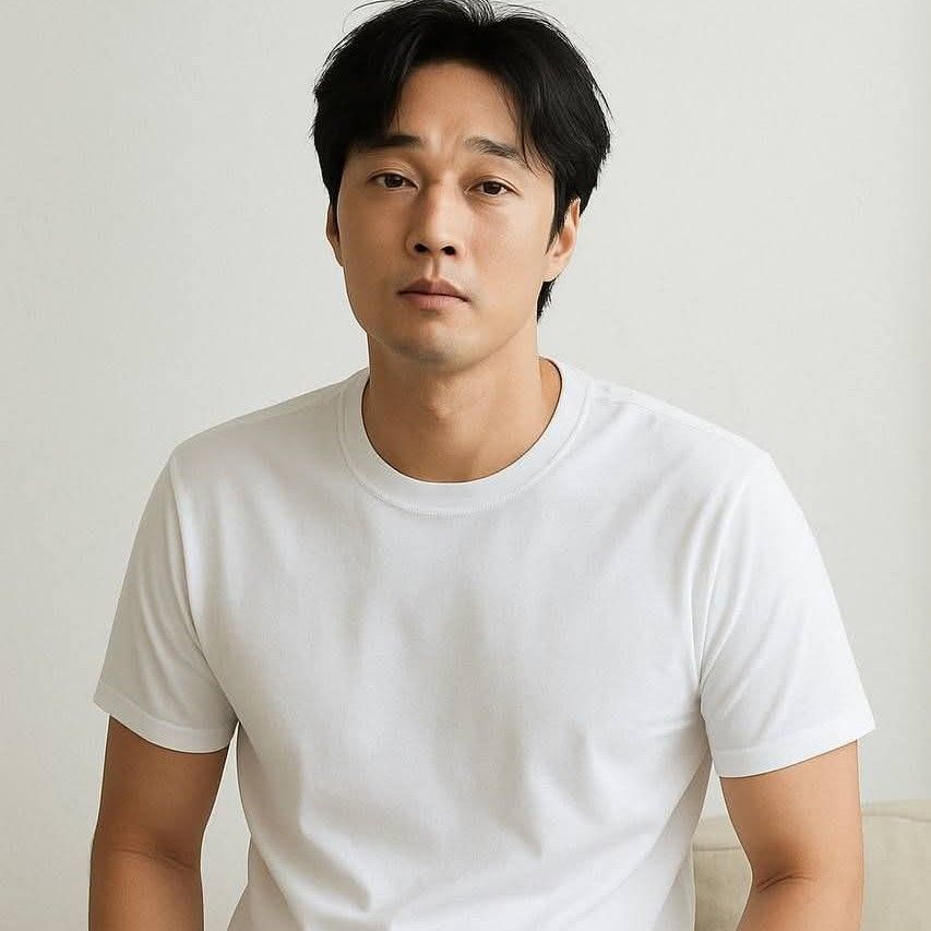 Behind-the-scenes cut of So Jisub