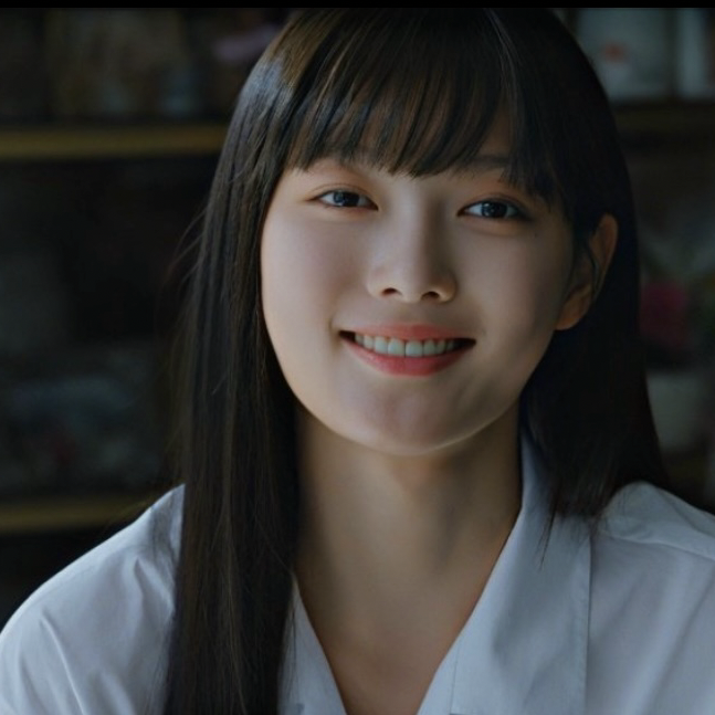 Behind-the-scenes cut of Kim Youjung