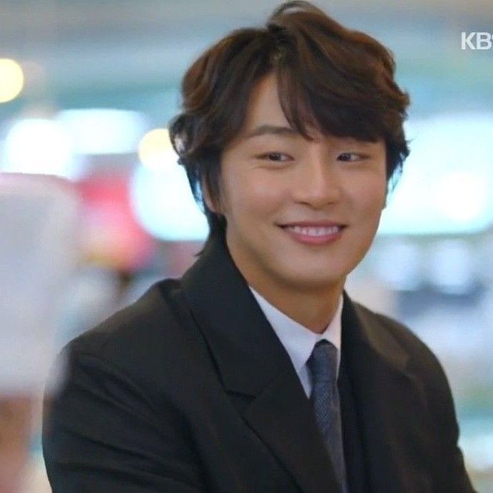 Recent activity shot of Yoon Shiyoon