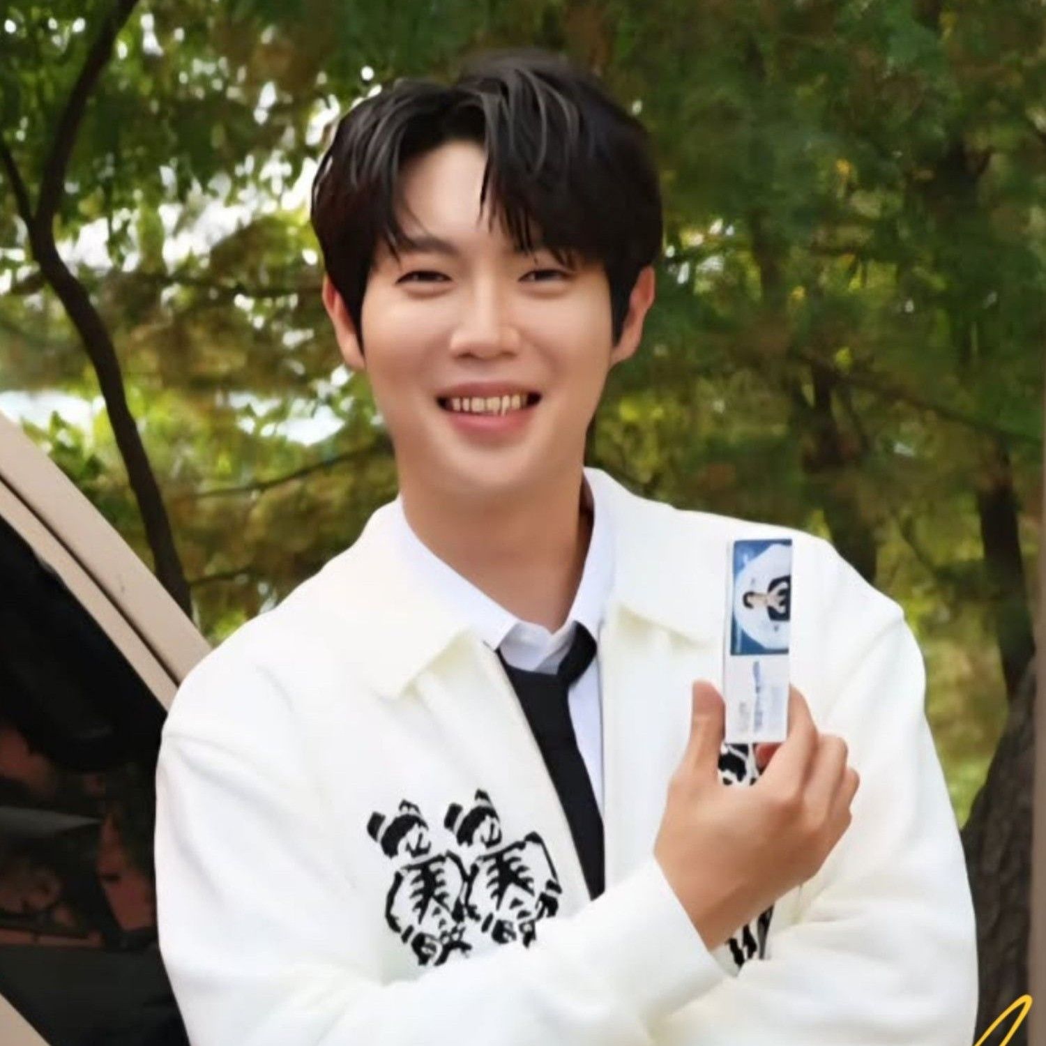 Latest photo of Son Taejin