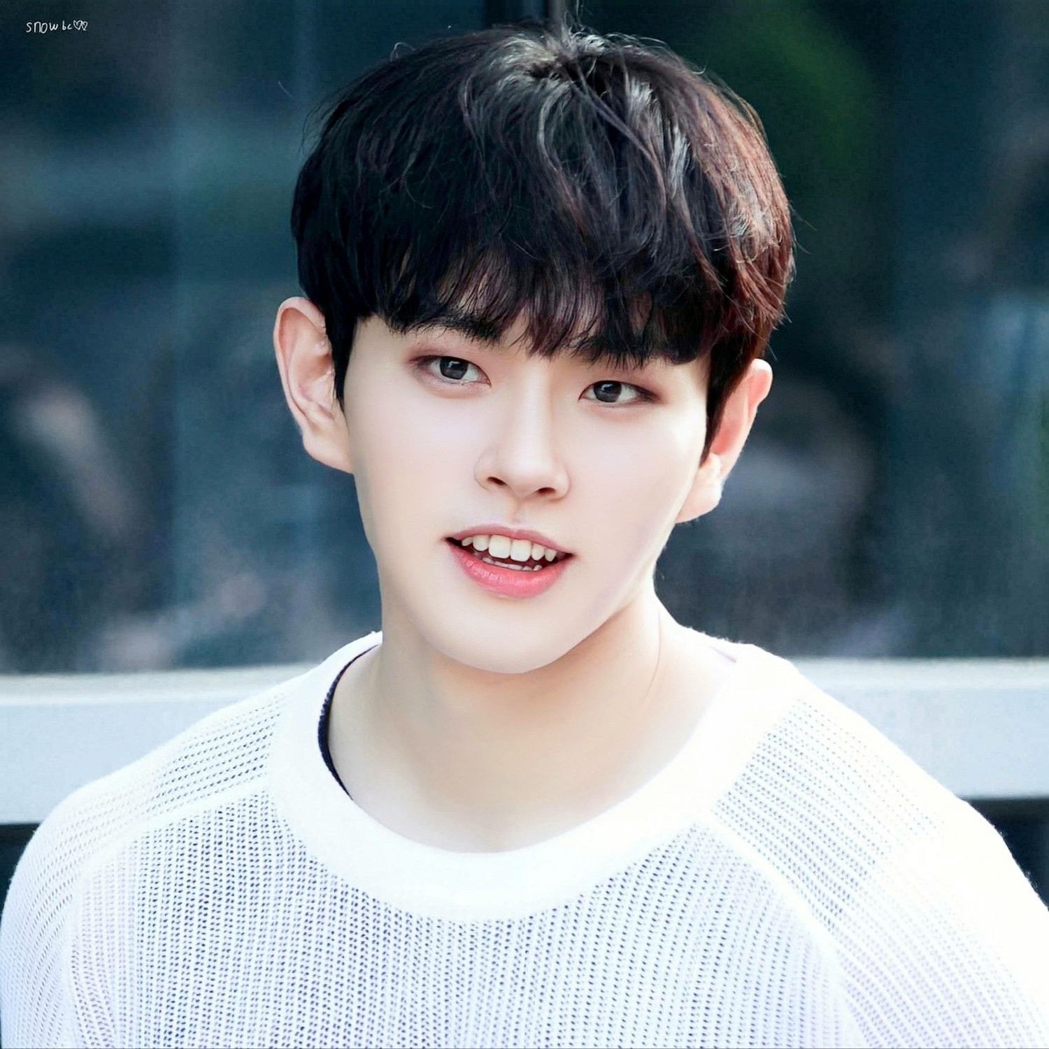 Recent activity shot of Lee Byeongchan