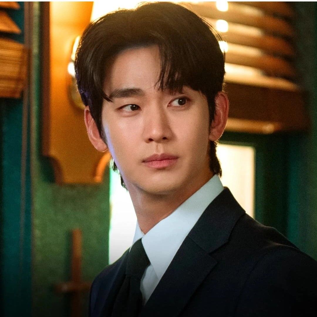 Latest photo of Kim Soohyun