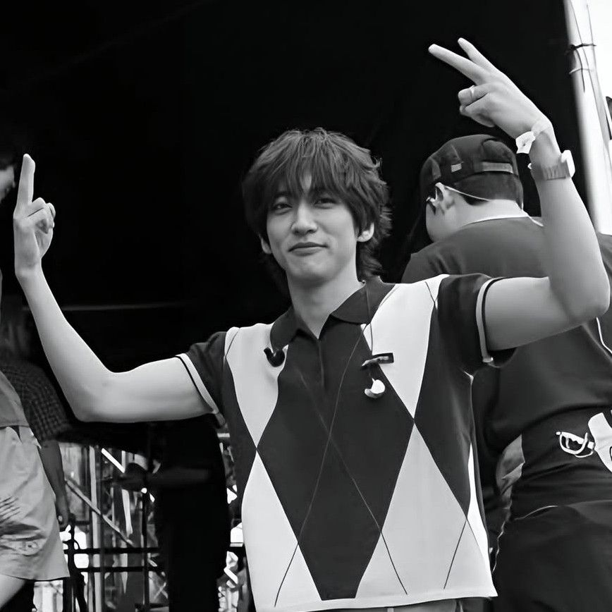 A moment captured by a fan of Lee Seungyoon