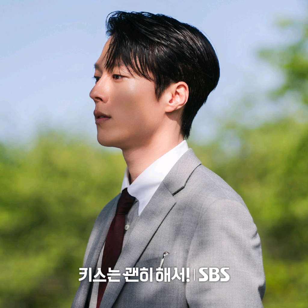 A moment captured by a fan of Jang Kiyong