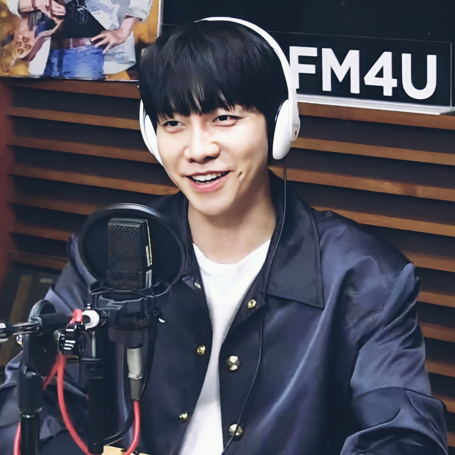 Recent activity shot of Lee Seunggi