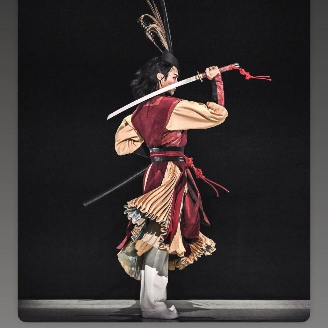 Behind-the-scenes cut of Ki Moogan