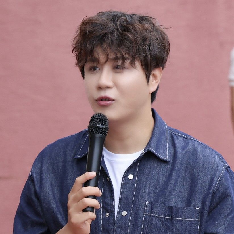 Recent activity shot of Jin Haesung