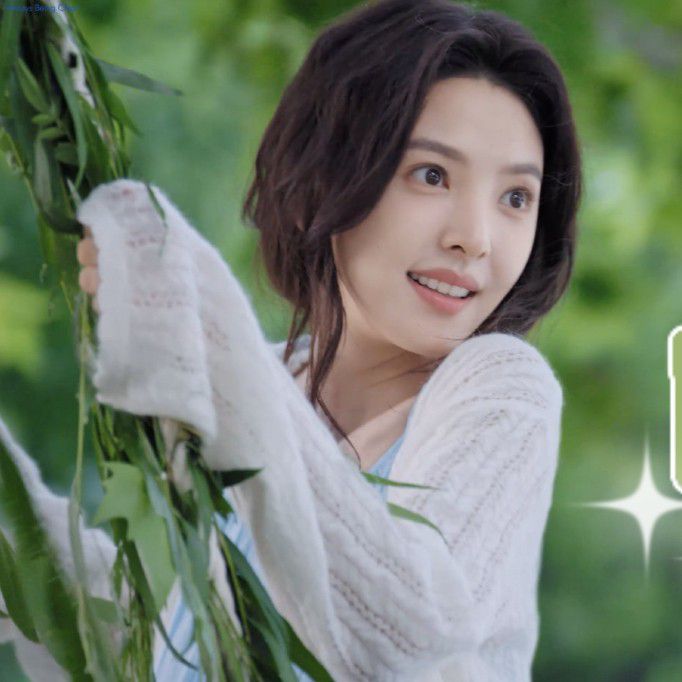 Behind-the-scenes cut of Zhang Ruonan