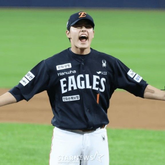 Latest photo of Moon Dongju