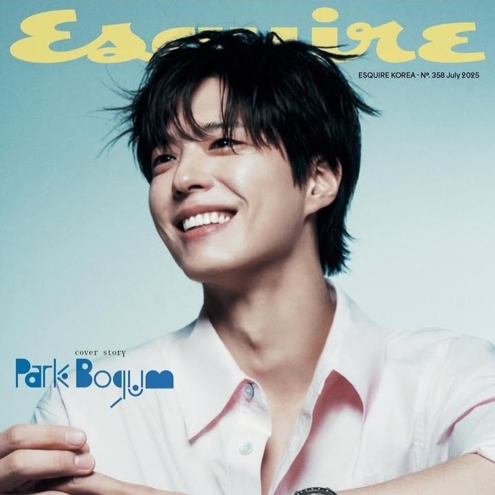 A moment captured by a fan of Park Bogum