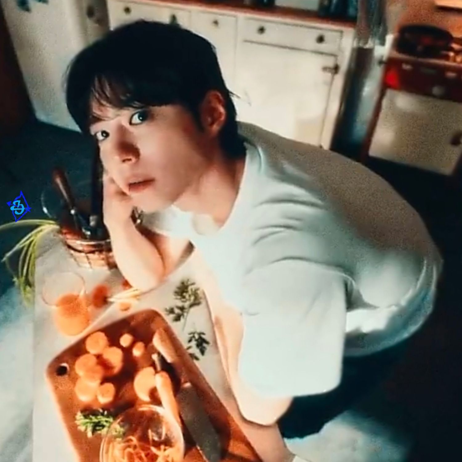 Recent activity shot of Park Bogum