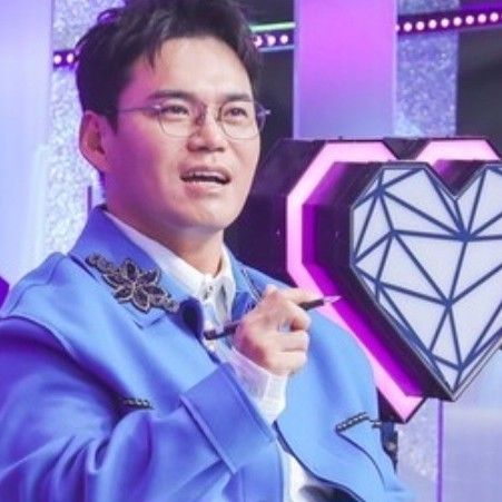 イ・ジョンのビハインドカット