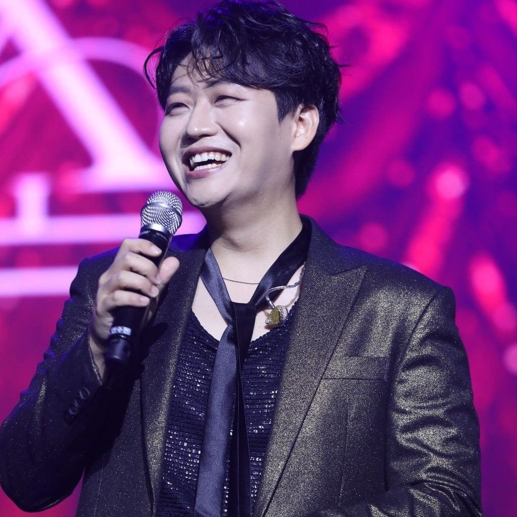 Behind-the-scenes cut of Min Soohyun