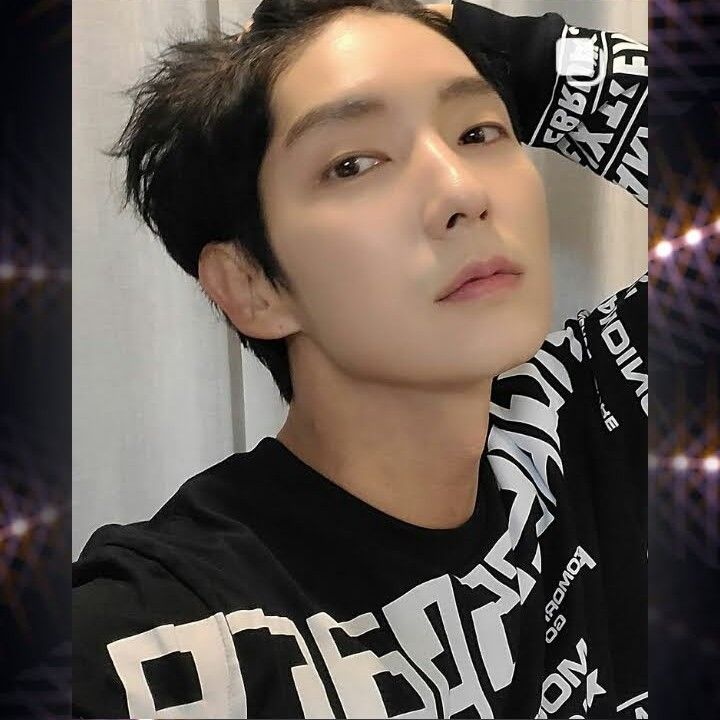 粉絲拍下的李準基瞬間