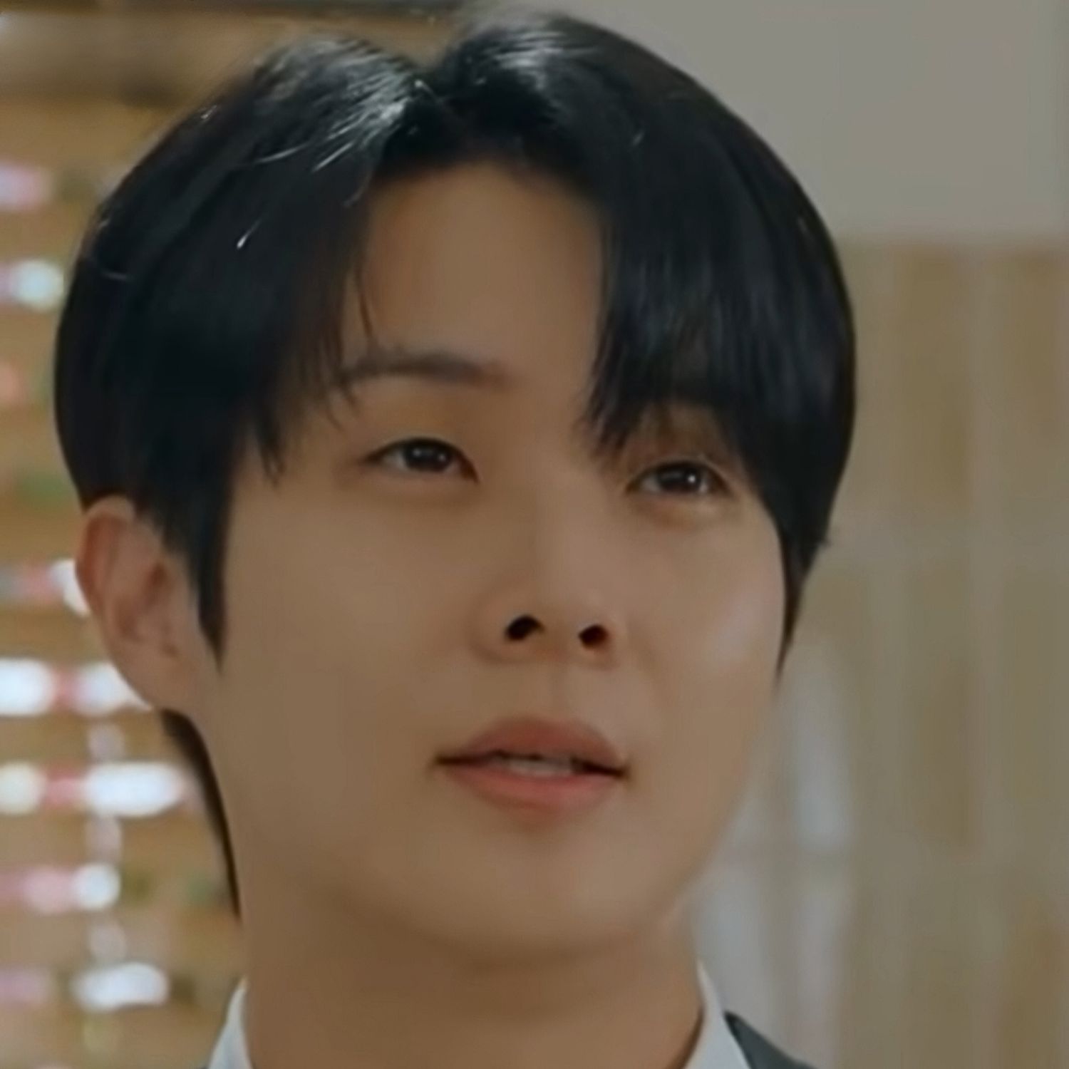 Behind-the-scenes cut of Choi Wooshik