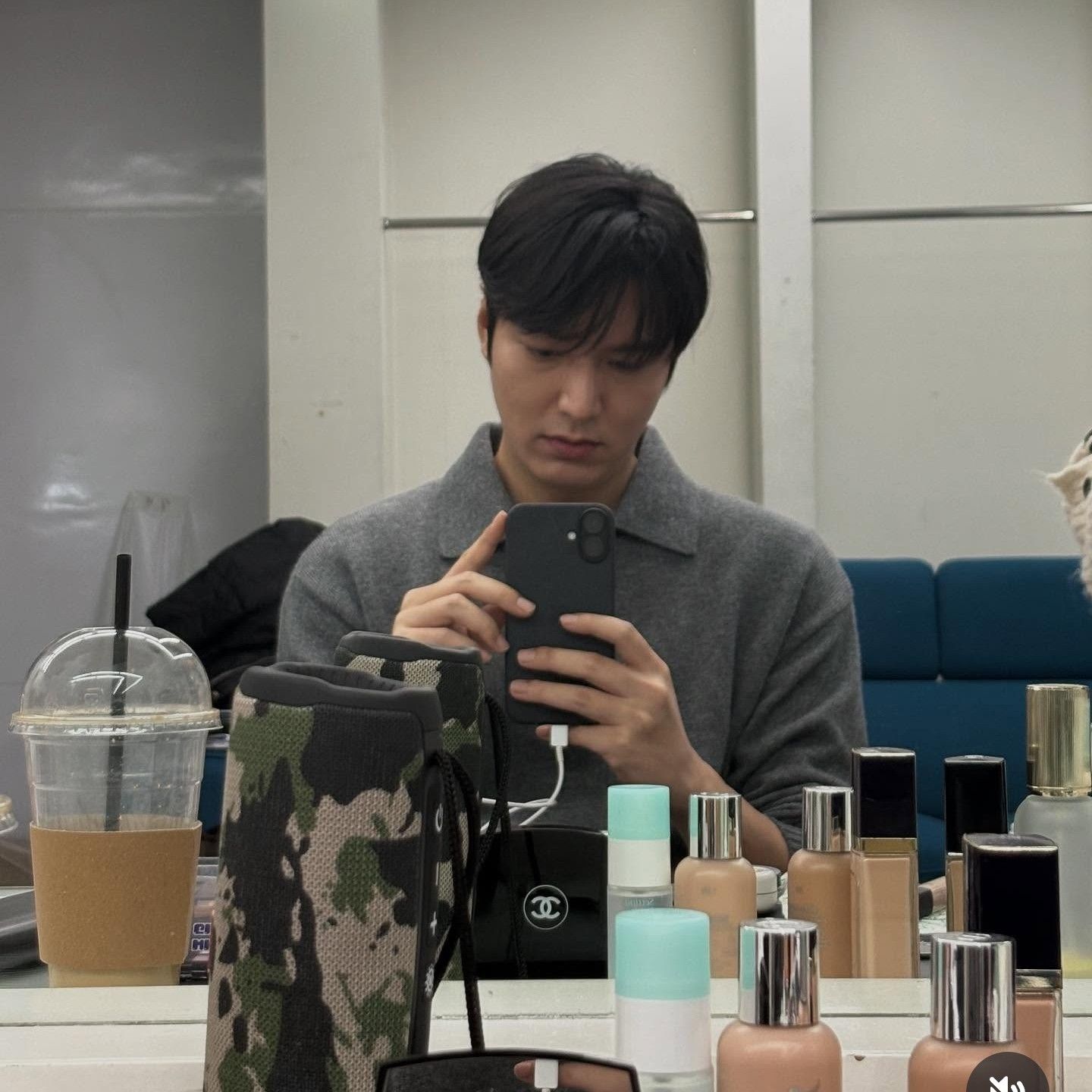 イ・ミンホの最近の活動ショット