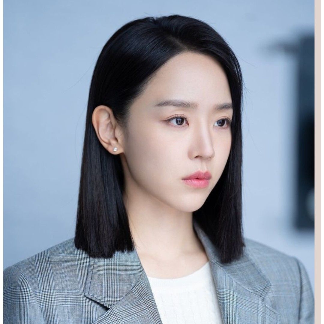 Behind-the-scenes cut of Shin Haesun