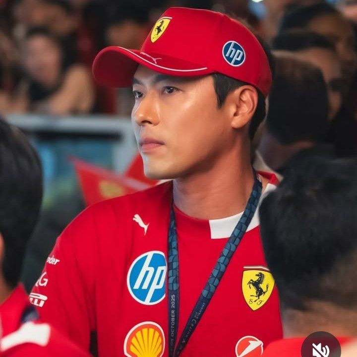 Behind-the-scenes cut of Hyun Bin