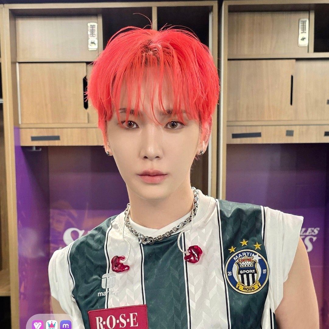 A moment captured by a fan of Key