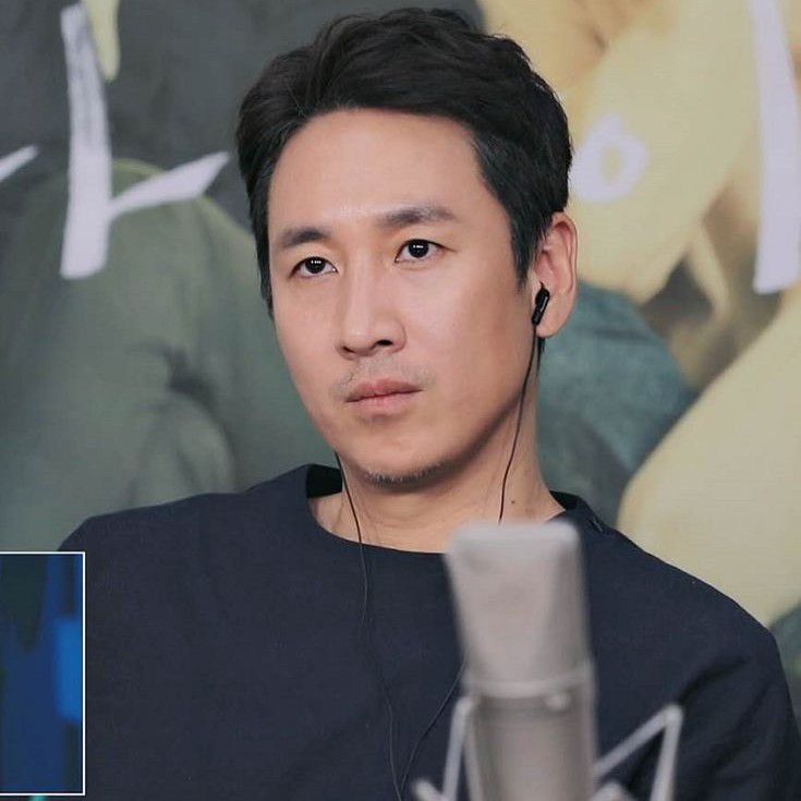 A moment captured by a fan of Lee Sunkyun