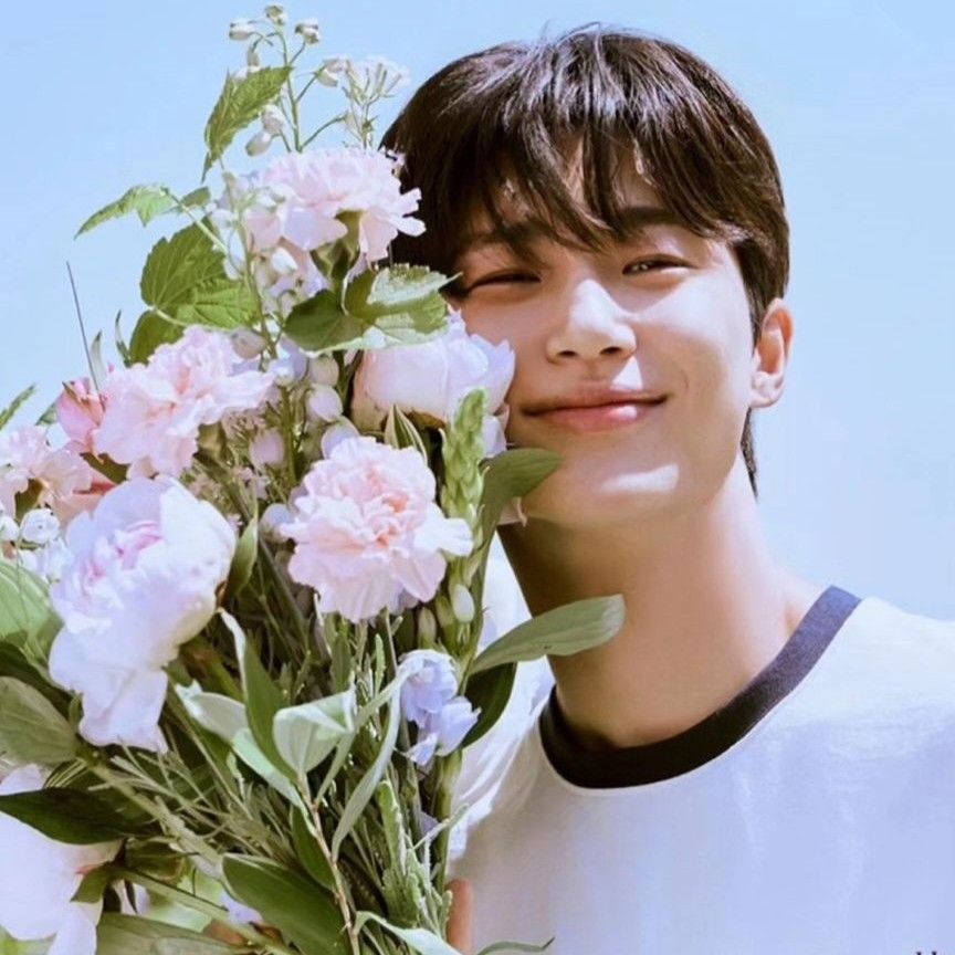 A moment captured by a fan of Byeon Wooseok
