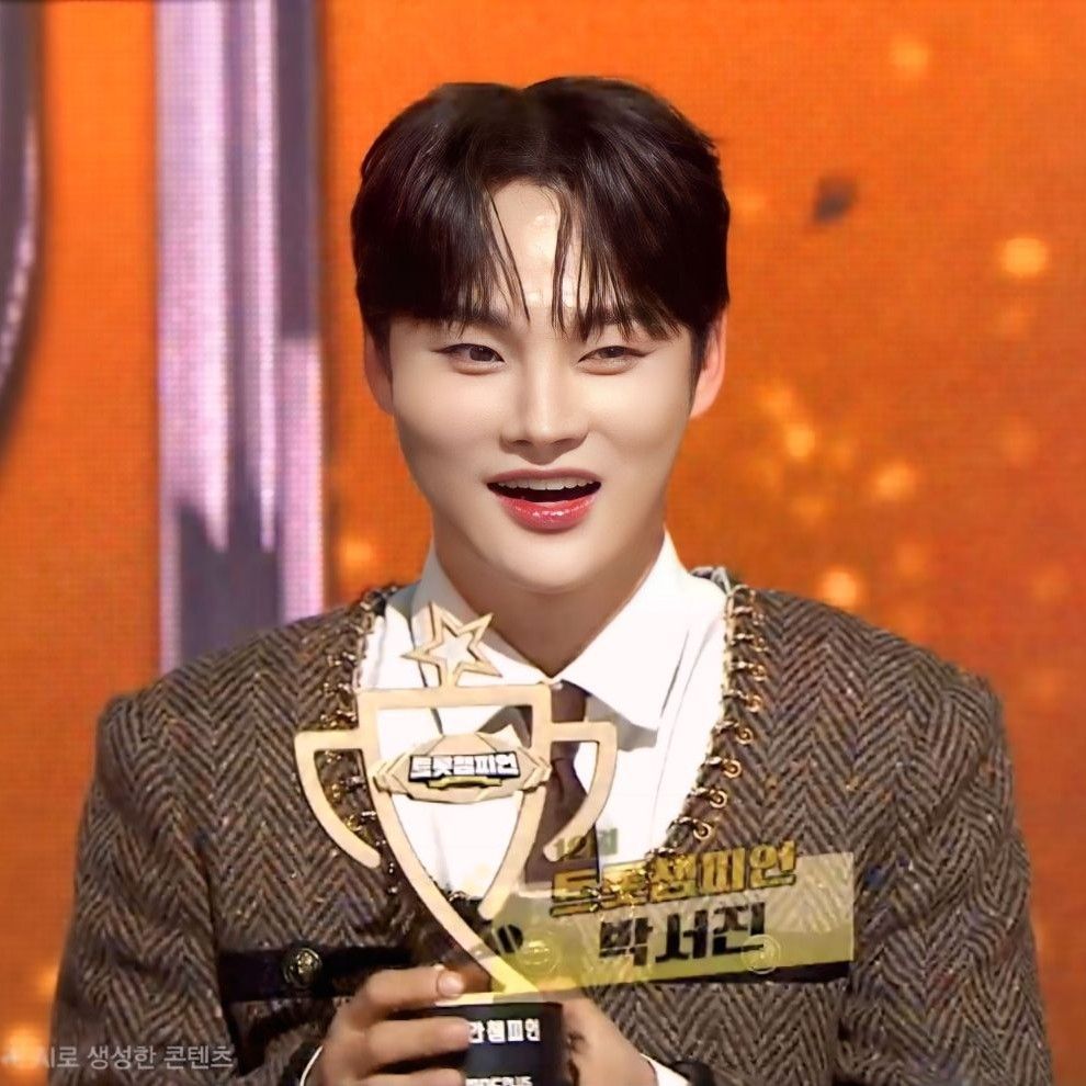 朴瑞镇的近期活动照