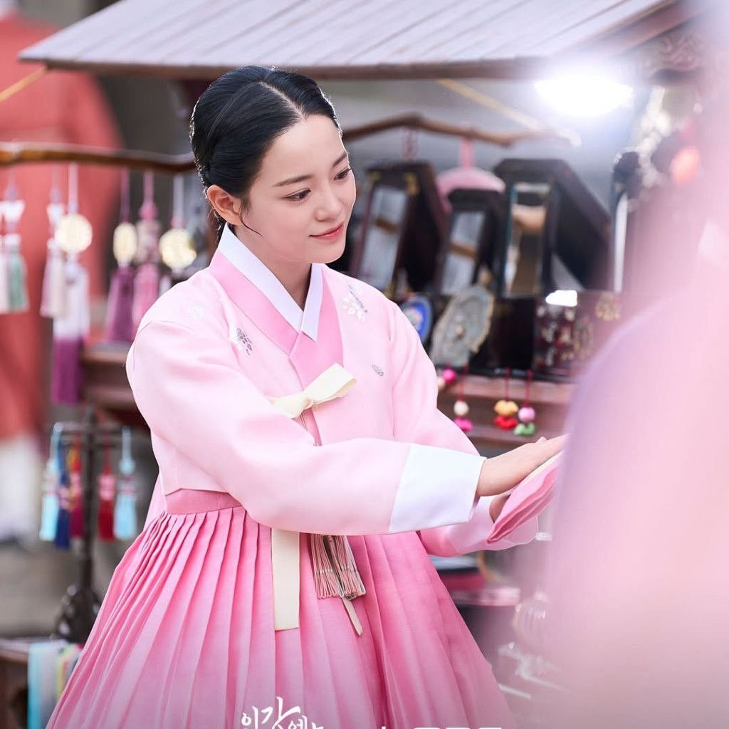 김세정 최근 활동샷