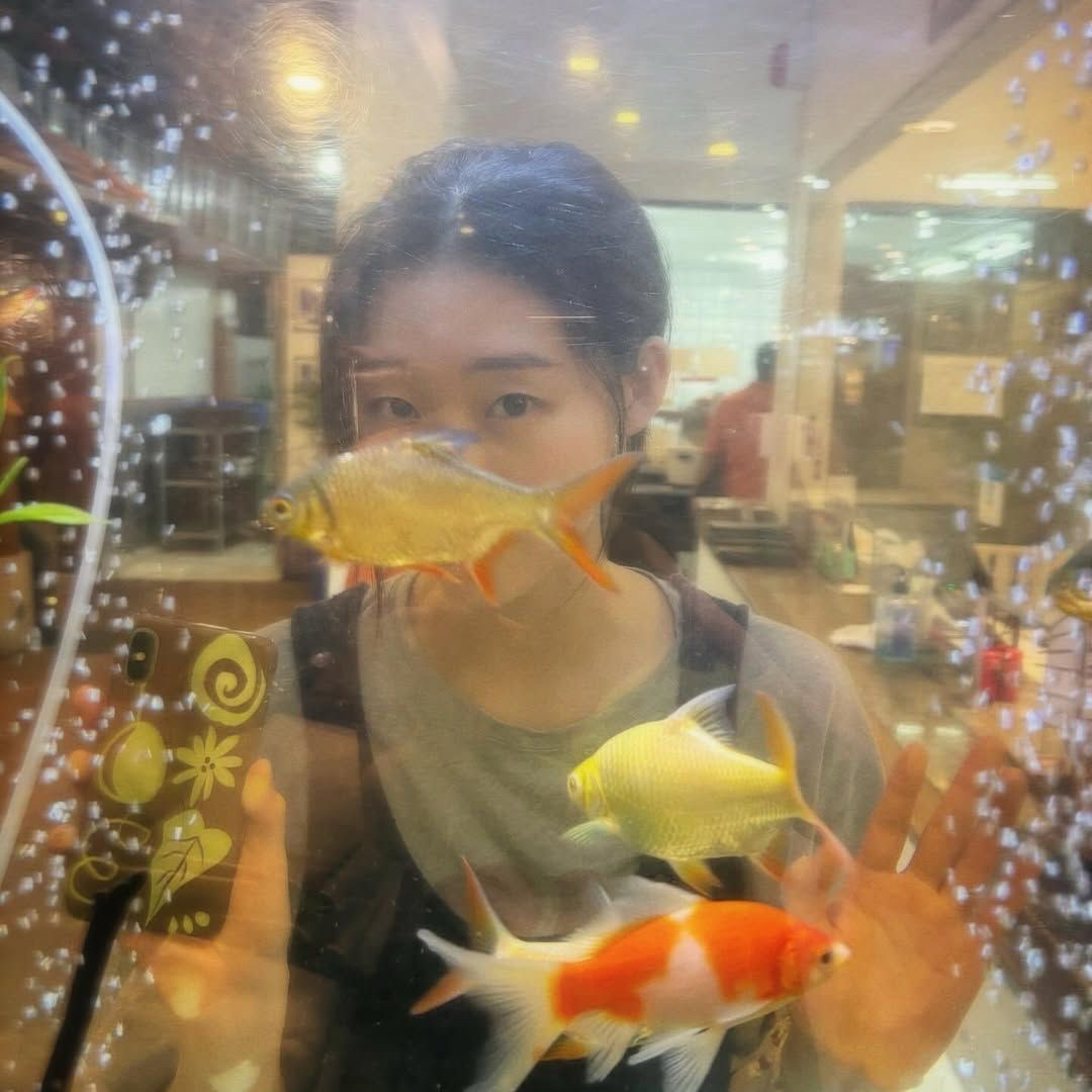 Recent activity shot of Han Yeji