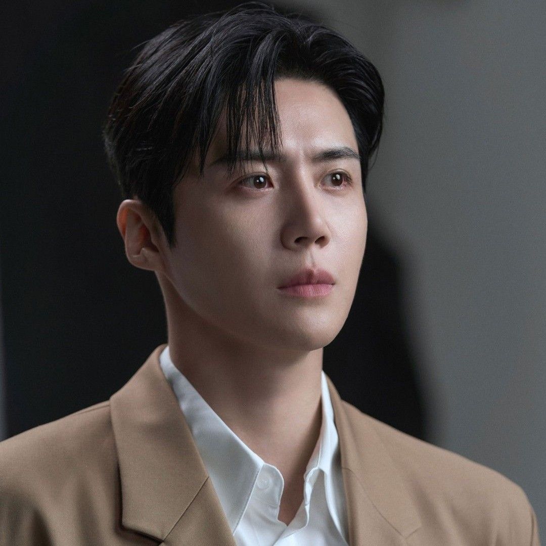 Recent activity shot of Kim Seonho