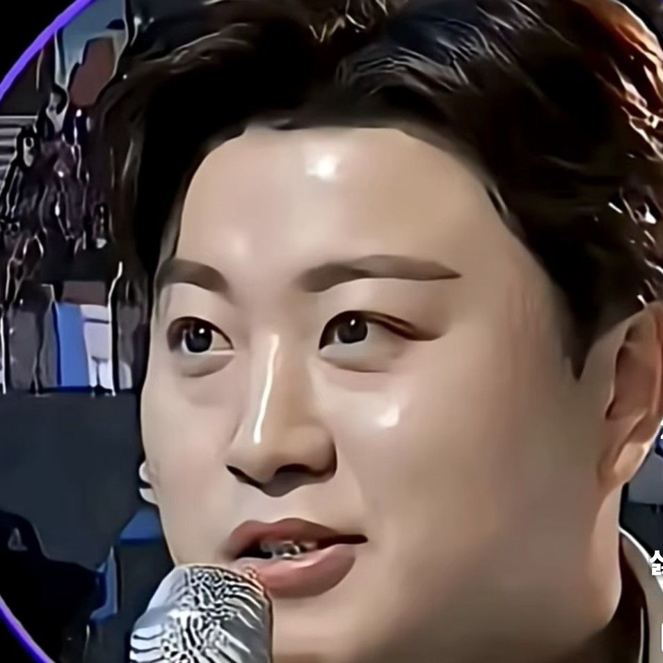 キム・ホジュンの最近の活動ショット