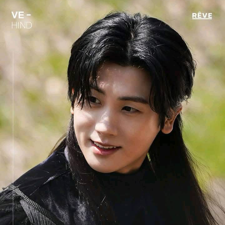 Behind-the-scenes cut of Park Hyungsik