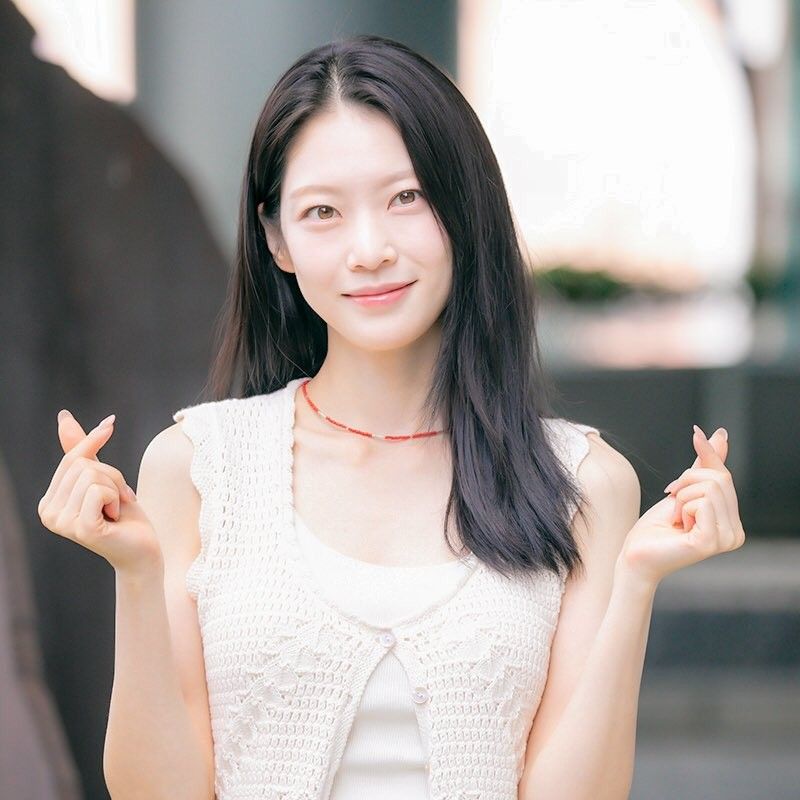 Latest photo of Gong Seungyeon