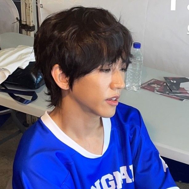 Recent activity shot of Lee Seungyoon