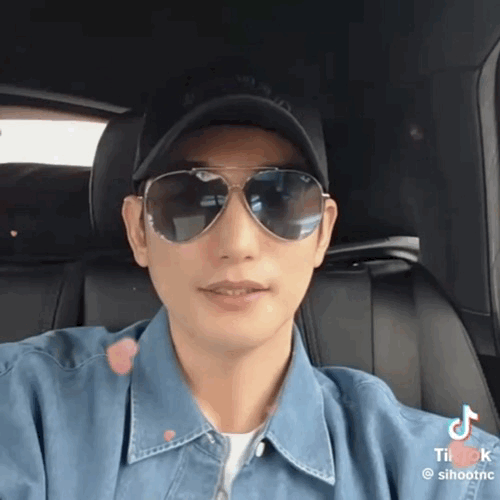 Recent activity shot of Park Sihoo