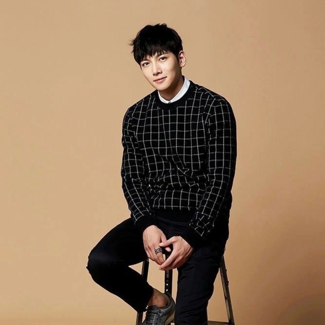 Latest photo of Ji Changwook