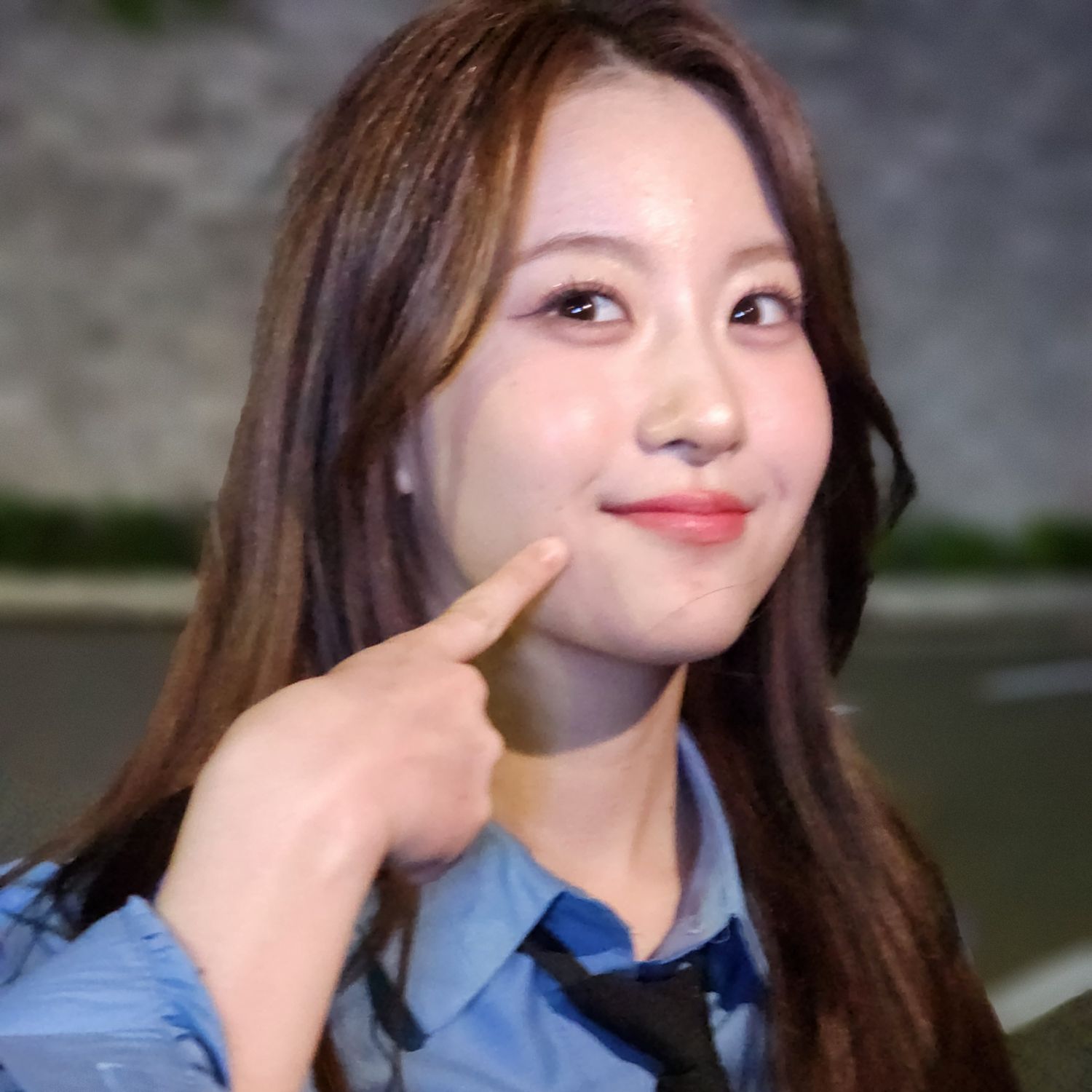 Latest photo of Oh Yujin