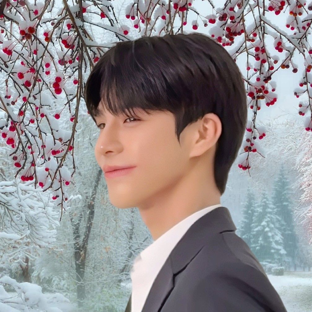 Recent activity shot of Jeong Dongwon